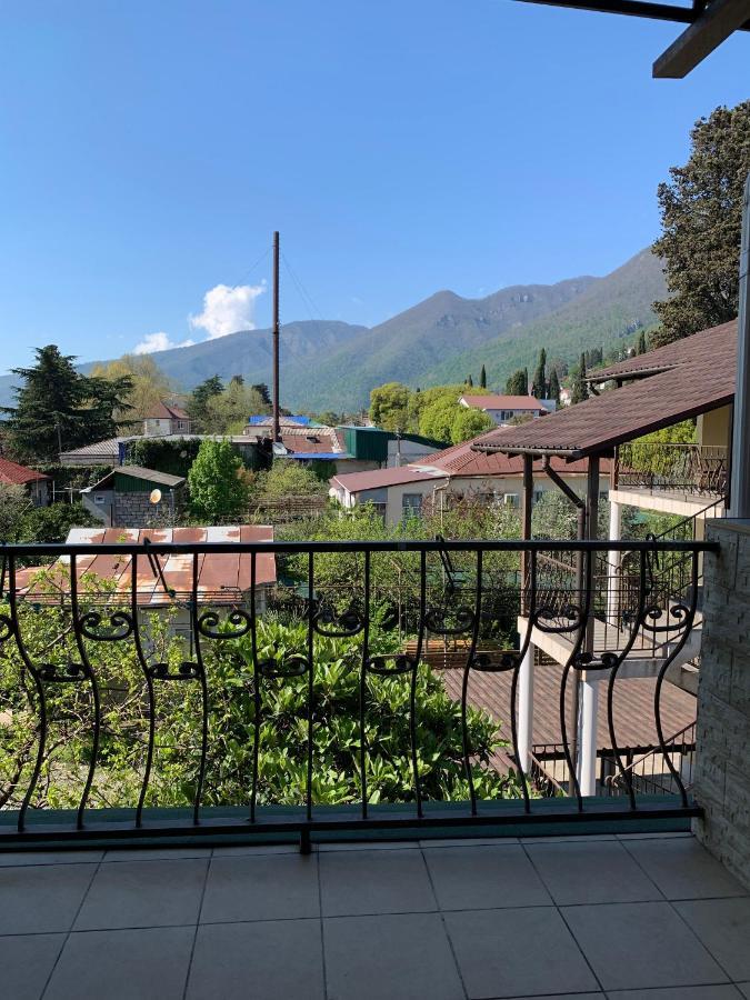 Guest House Aphyn Leto Gagra Exterior foto